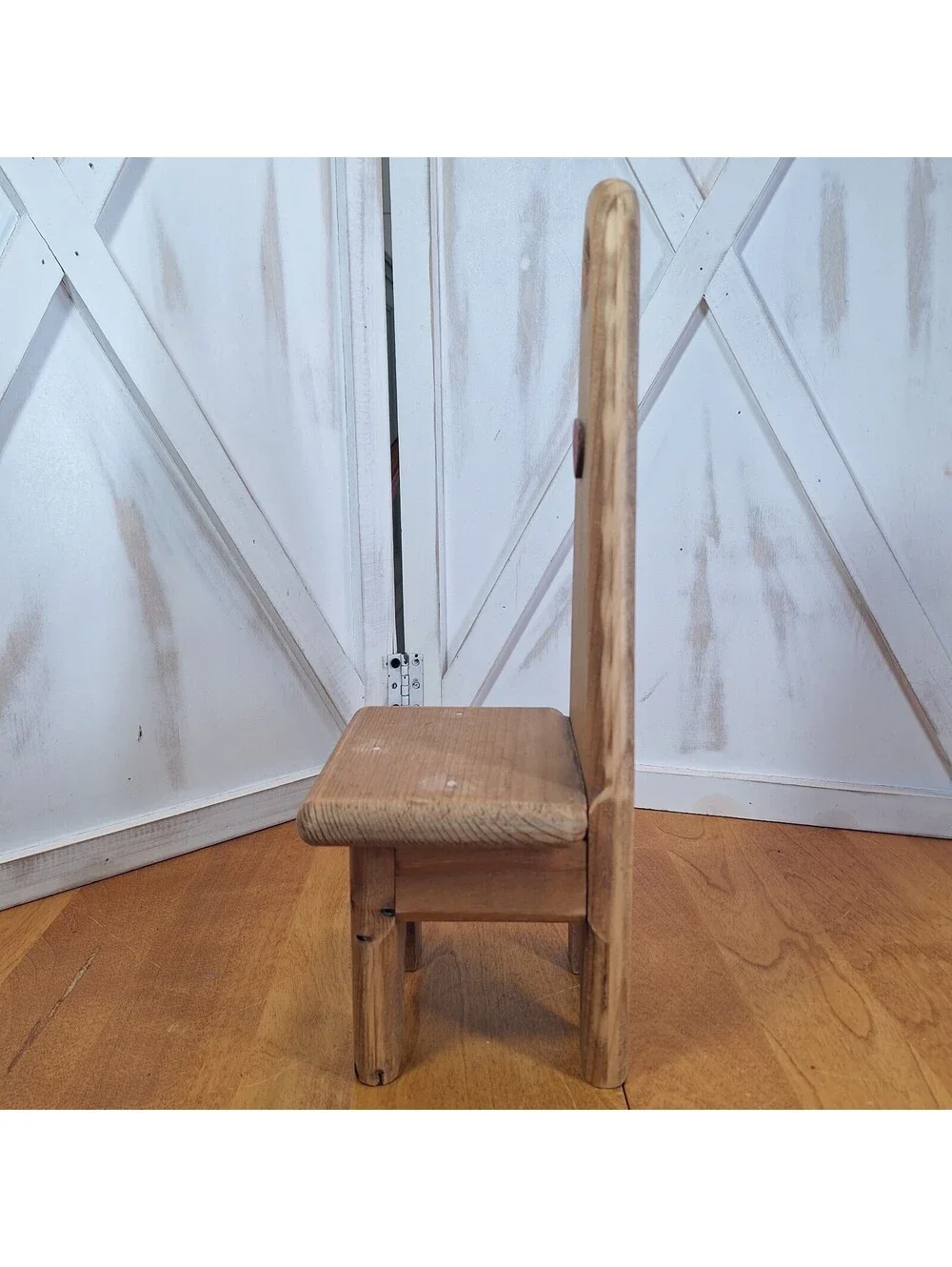 VTG Cottage Core Solid Wood Heart Doll Sized Wooden Chair 14